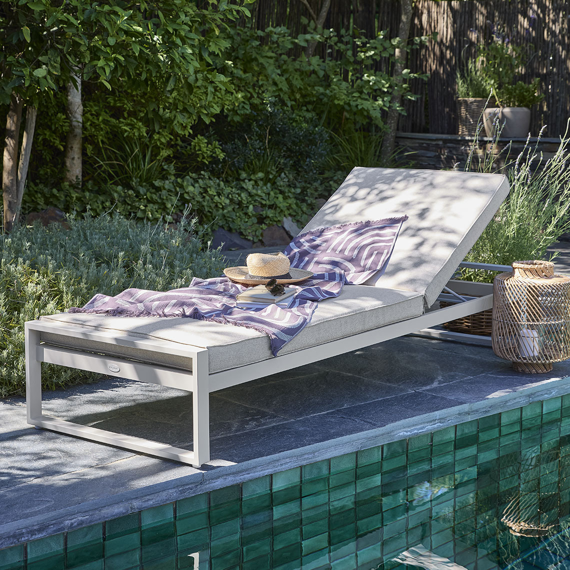 VONGE-aurinkotuoli Nopeasti kuivuva aurinkotuoli